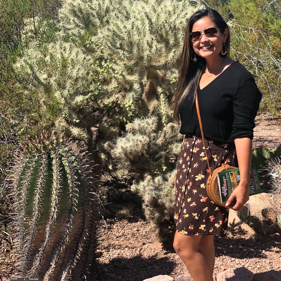 Meet your Posher, Jennifer - Picture 4 of 5